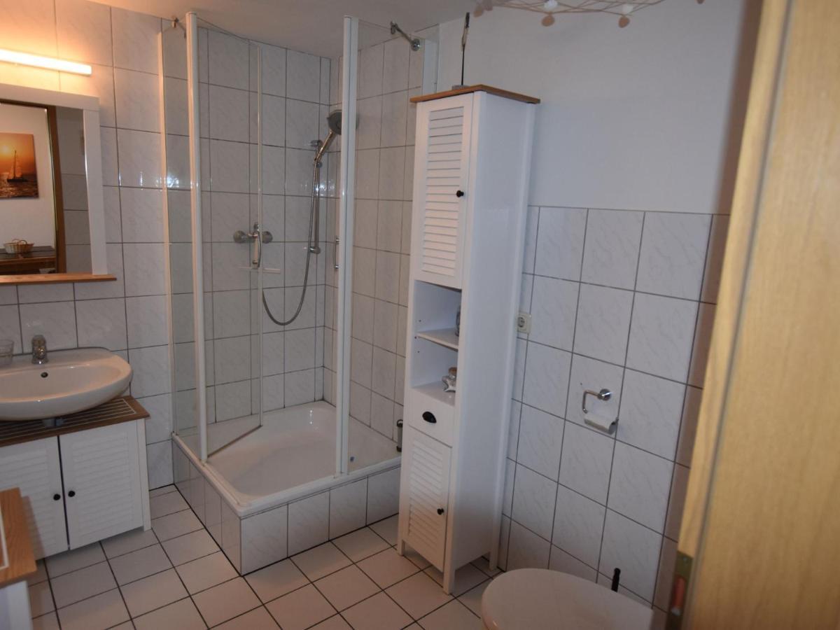 Apartment In Robertsdorf With Garden, Terrace, Barbecue Blowatz Exteriör bild